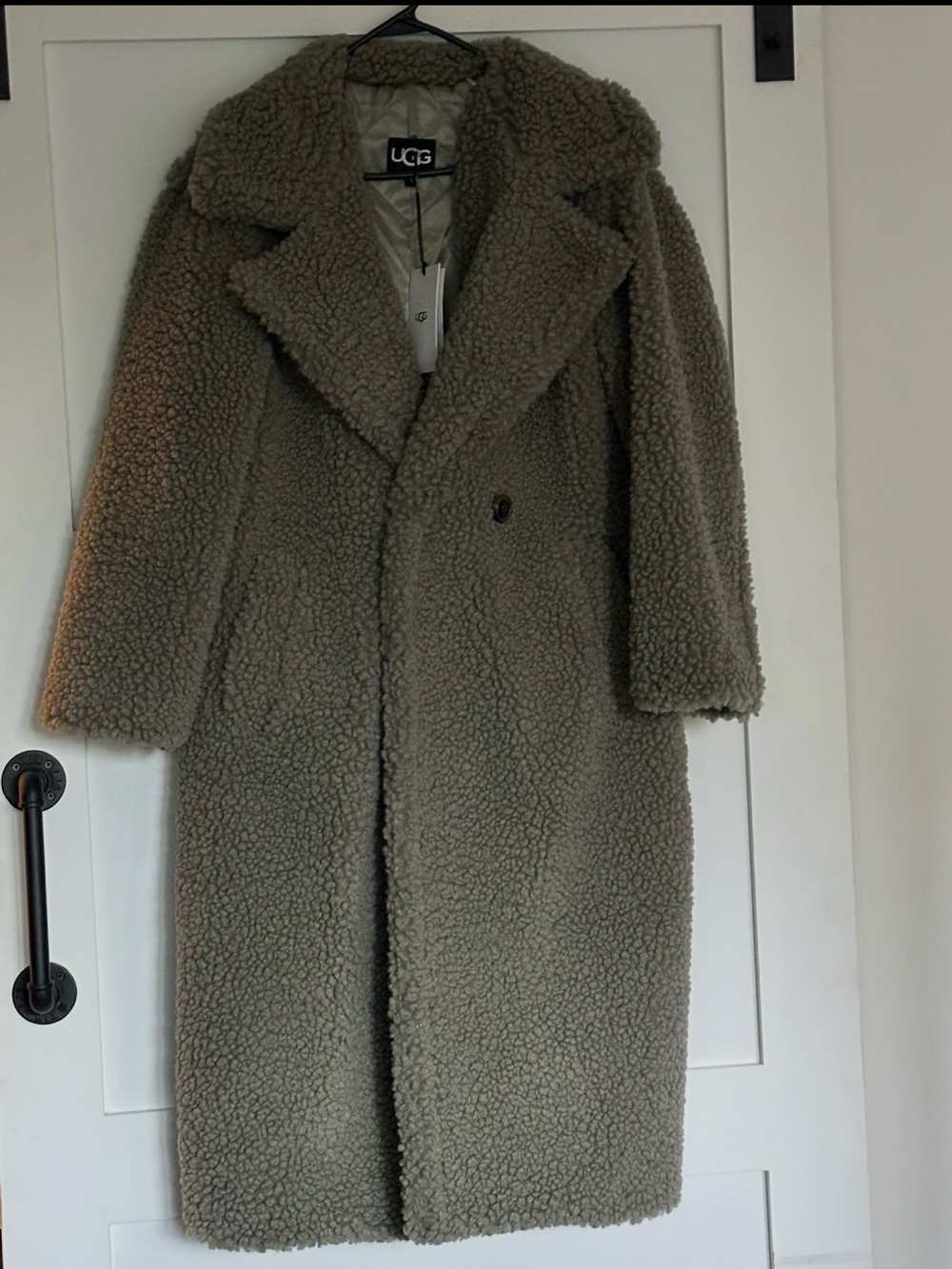 UGG Gertrude Long Teddy Coat NWT Moss Green Faux Sherpa-Women’s Size Small
